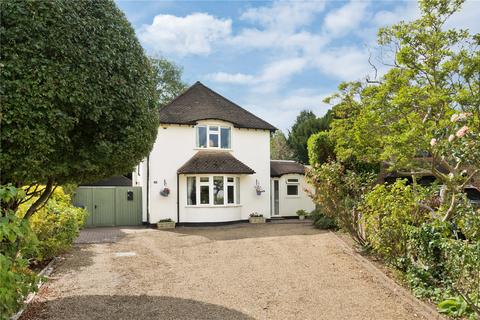 5 bedroom detached house for sale, Onslow Gardens, Thames Ditton, Surrey, KT7