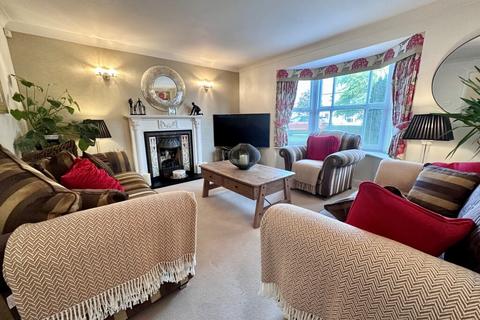 4 bedroom detached house for sale, Woodlands Walk, Stokesley, North Yorkshire