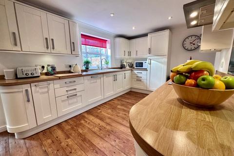 4 bedroom detached house for sale, Woodlands Walk, Stokesley, North Yorkshire