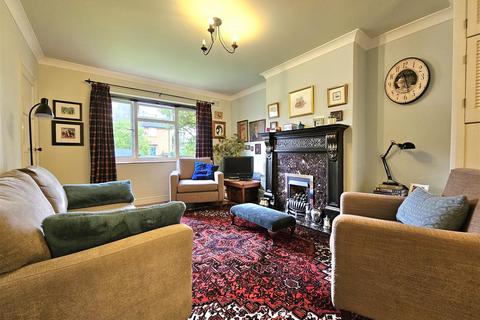 3 Burford Close, Solihull, B92 8EA