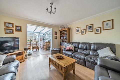 4 bedroom semi-detached house for sale, Hilltop View, Hampshire GU46