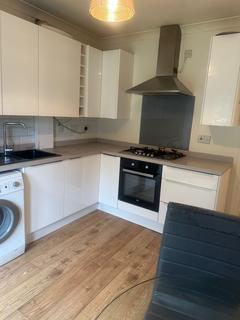 1 bedroom flat to rent, Stanley Road, Ilford IG1