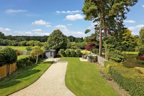 5 bedroom detached house for sale, Little Heath Lane, Potten End, Berkhamsted, Hertfordshire, HP4