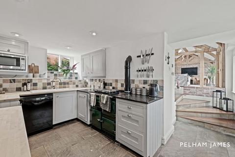 8 Barnsdale, Great Easton, Market Harborough, LE16 8SG