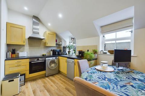 2 bedroom flat for sale, Broka Court, Aylesbury HP19