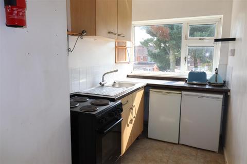 1 bedroom apartment for sale, Lyndale Road, Coventry