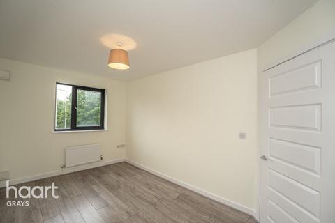 2 bedroom flat for sale, Hogg Lane, Grays