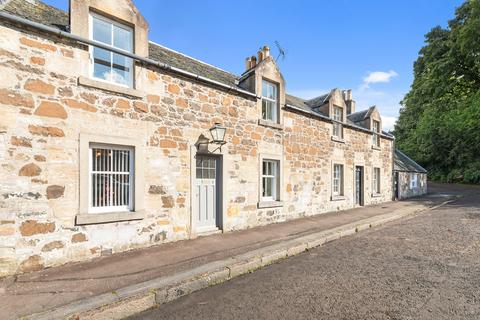 3 bedroom terraced house for sale, The Square, Torphichen