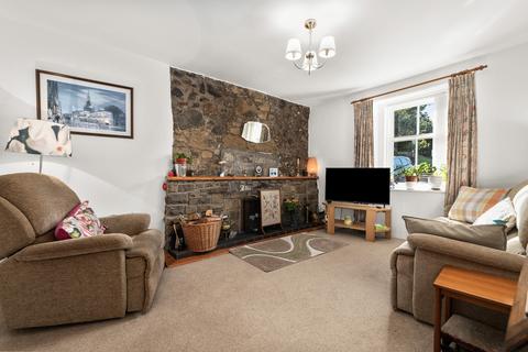 3 bedroom terraced house for sale, The Square, Torphichen