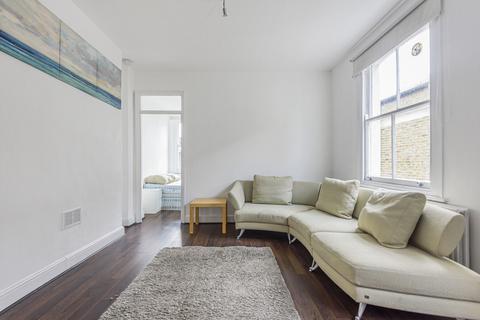 1 bedroom flat for sale, Clapham Common South Side, London SW4