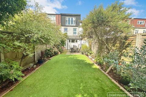 3 bedroom semi-detached house for sale, Grange Road, West Molesey KT8