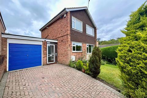 3 bedroom detached house for sale, Chestnut Bank, Scarborough