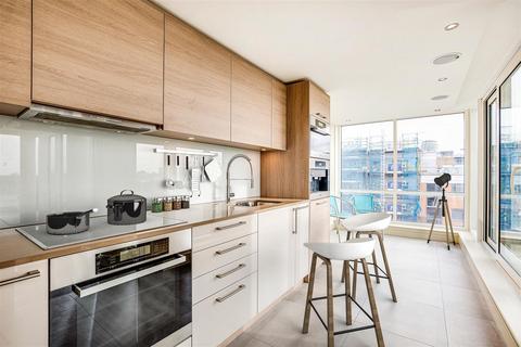 3 bedroom penthouse for sale, Compass House, Chelsea Creek SW6