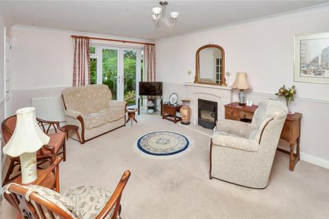 3 bedroom house for sale, Kingfisher Close, West Moors, Ferndown, Dorset, BH22