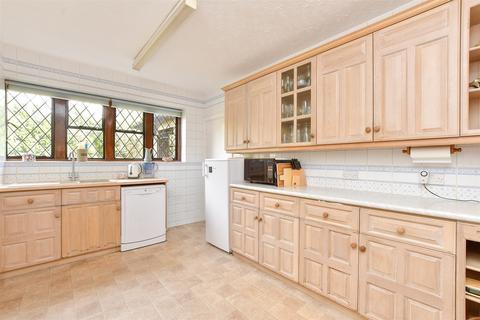 Woodcote Park Avenue, Purley, Surrey