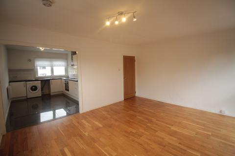 3 bedroom flat to rent, 24 Kildonan Court, Newmains, Wishaw, ML2 9DL