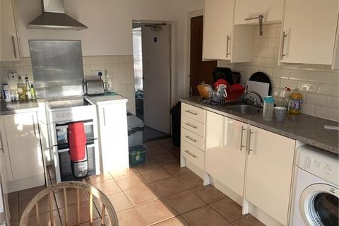 5 bedroom house share to rent, Glanbrydan Avenue, Uplands, Swansea,