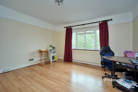127 Northey Avenue, Cheam, Sutton, SM2 7HQ