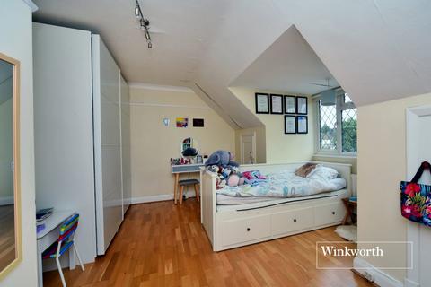 127 Northey Avenue, Cheam, Sutton, SM2 7HQ