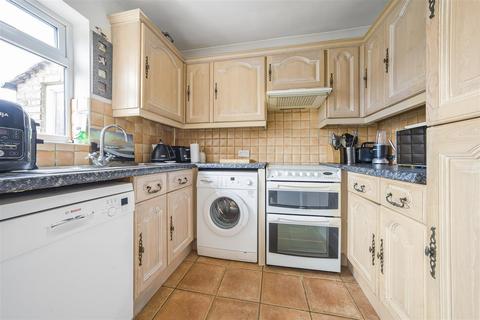 4 bedroom semi-detached house for sale, Spring Grove Road, Hounslow