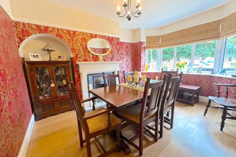 77 Cadman Crescent, Wolverhampton, WV10 0SH
