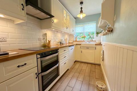 77 Cadman Crescent, Wolverhampton, WV10 0SH