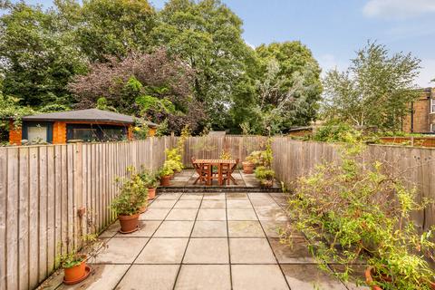 Ground Floor Flat, 20 East Dulwich Road, London, SE22 9AX