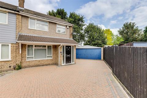 3 bedroom semi-detached house for sale, Farndale Close, Long Eaton NG10