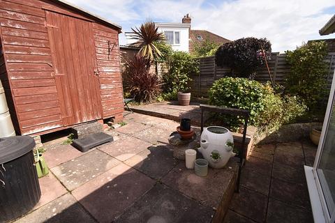 15 Brookside Crescent, Exeter, EX4 8NF