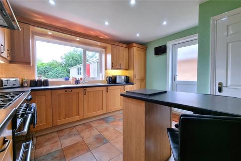 4 bedroom detached house for sale, Main Road, Sproatley, East Yorkshire, HU11