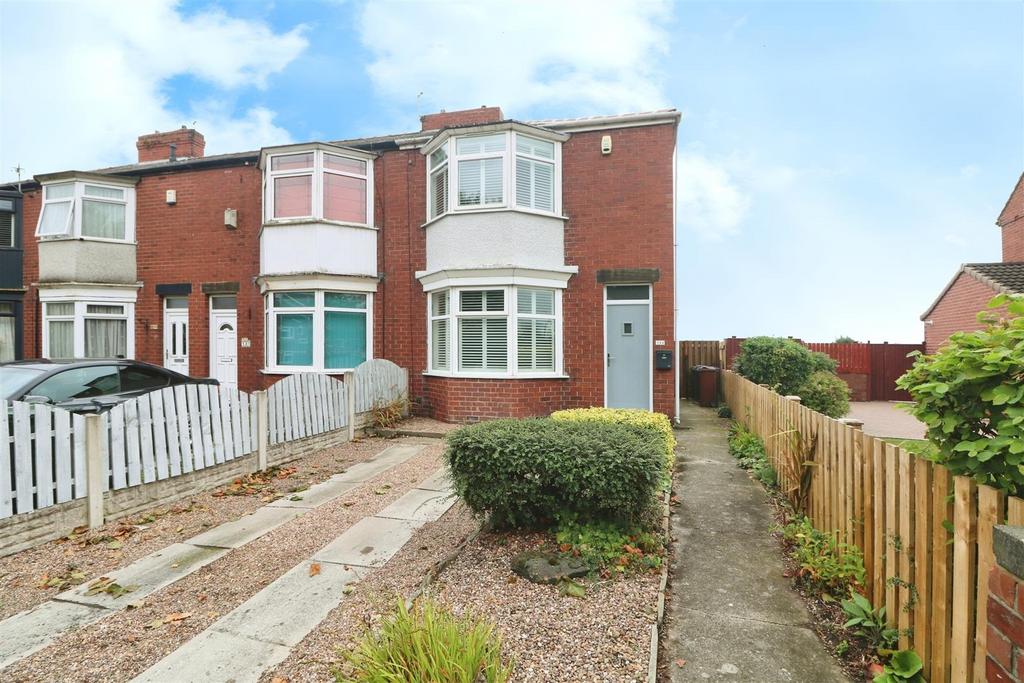 Barnsley Road, Darfield, Barnsley 2 bed end of terrace house for sale
