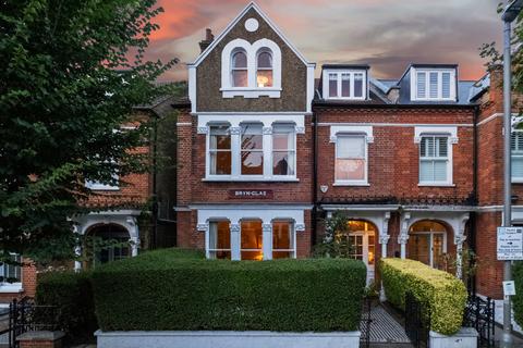 6 bedroom semi-detached house for sale, Streathbourne Road, SW17