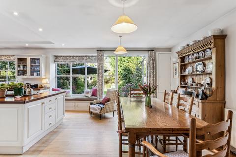 6 bedroom semi-detached house for sale, Streathbourne Road, SW17