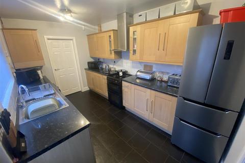 59 Central Drive, Shirebrook, Mansfield, NG20 8RA