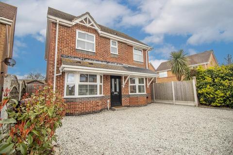 4 bedroom detached house for sale, Alexandra Road, Great Wakering SS3