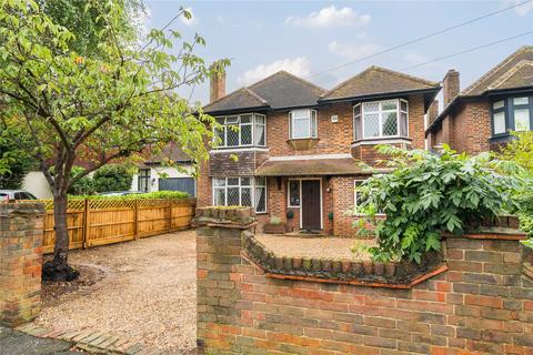 Bowes Road, Walton On Thames, Surrey, KT12