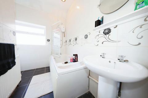 3 bedroom semi-detached house for sale, Hilton Road, Wolverhampton WV10