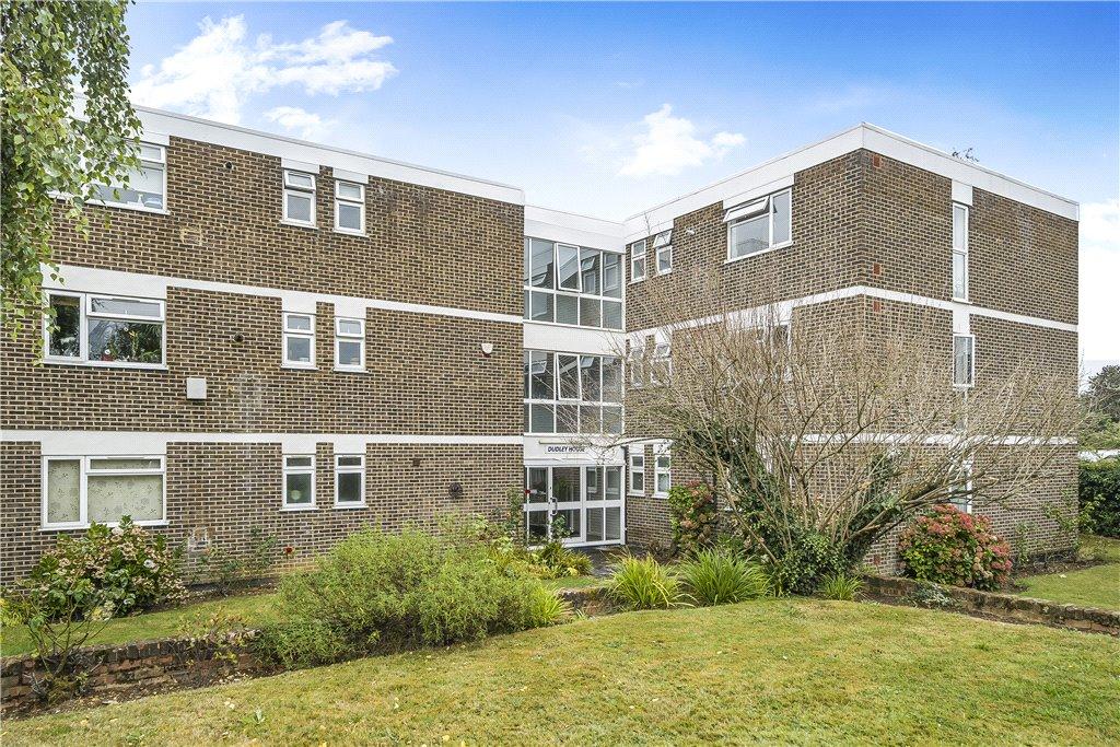 Stratton Close, Edgware, Middlesex 2 bed apartment for sale £440,000