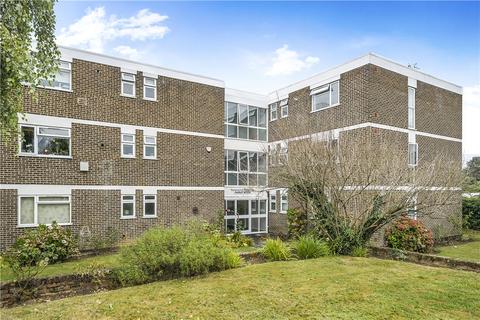 2 bedroom apartment for sale, Stratton Close, Edgware, Middlesex