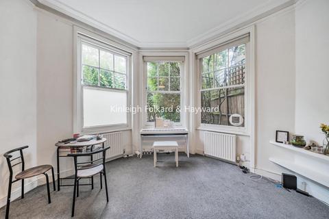 1 bedroom flat for sale, Alexandra Park Road, Muswell Hill