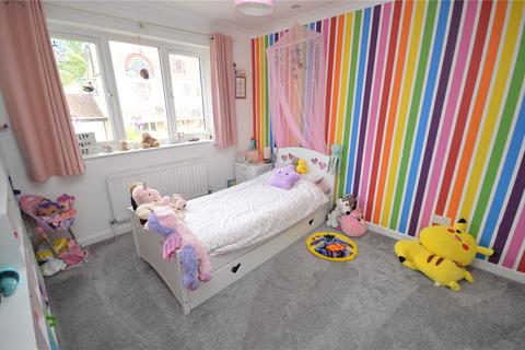 1 Harveys Hill, Luton, LU2 7YL