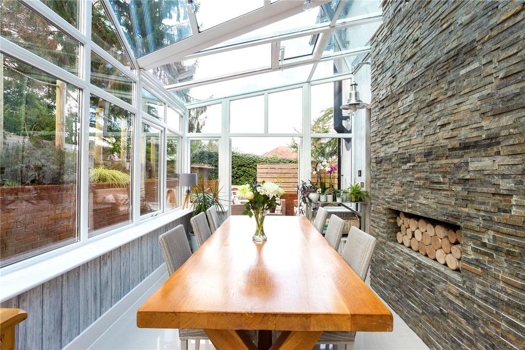 Conservatory/Dining