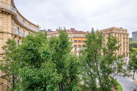 3 bedroom apartment, Calle Prim 10, San Sebastián