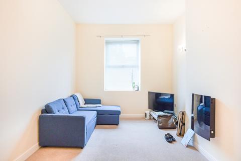 8 bedroom end of terrace house for sale, Copley Hall Terrace, Halifax HX3