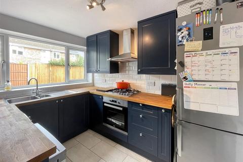 3 bedroom semi-detached house for sale, Farleigh Mews, Reading RG4