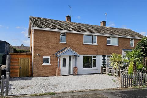 3 bedroom semi-detached house for sale, Shelford Drive, Bingham