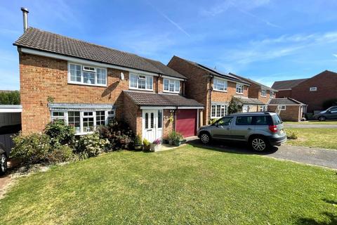 5 bedroom detached house to rent, Elm Road, Faringdon, Oxfordshire, SN7