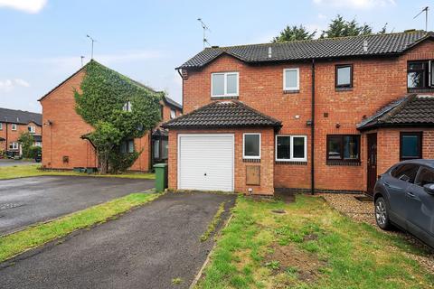 3 bedroom semi-detached house for sale, Willowbrook Drive, Gloucestershire GL51