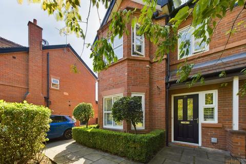 4 bedroom semi-detached house for sale, Gatley Drive, Maghull