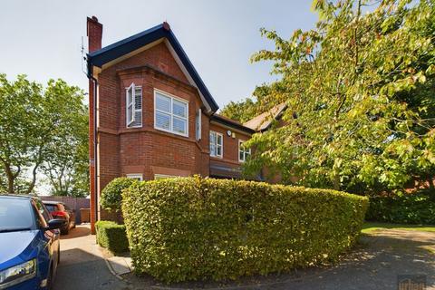 4 bedroom semi-detached house for sale, Gatley Drive, Maghull